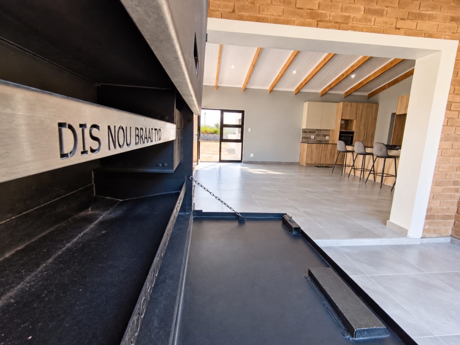 3 Bedroom Property for Sale in Island View Western Cape